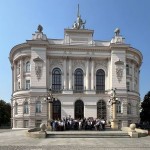 4.09.2024 przed Gmachem Głównym Politechniki