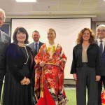 Akira Kono - J.E. Ambasador Japonii, Aldona Machnowska-Góra 1-szy Zastepca Prezydenta M st Warszawy, Sylwia Kurowska SIRUVIA, MIeko Kageyama- POLJA, Ryszard Jabłoński - SALON, POlJA